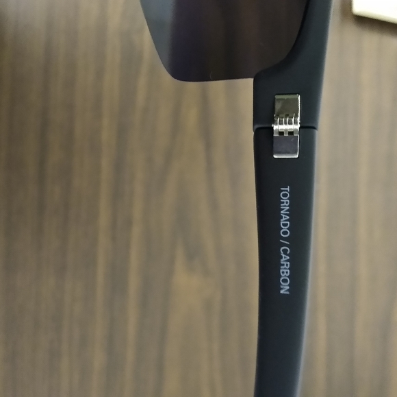 Polarized Sunglasses - Picture 3 of 7